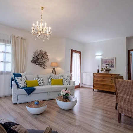 Centro * San Teodoro (Sardinia)