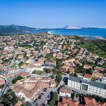 San Teodoro Centro Apartment